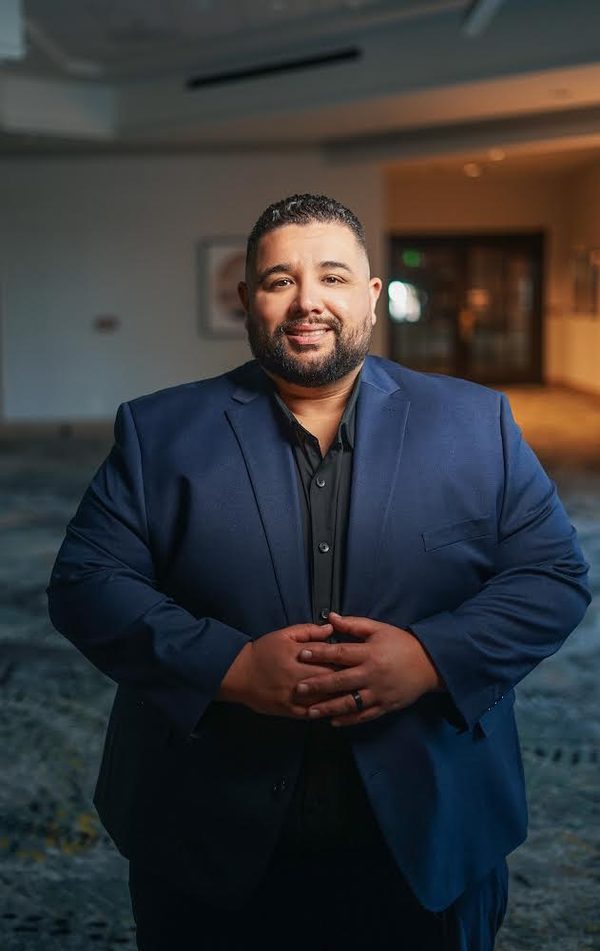 Victor Martinez, Mortgage Loan Originator